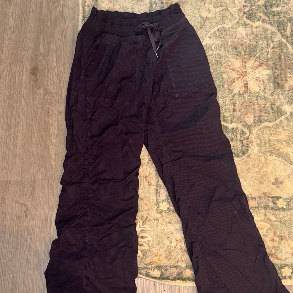 NAVY LULULEMON JOGGERS
